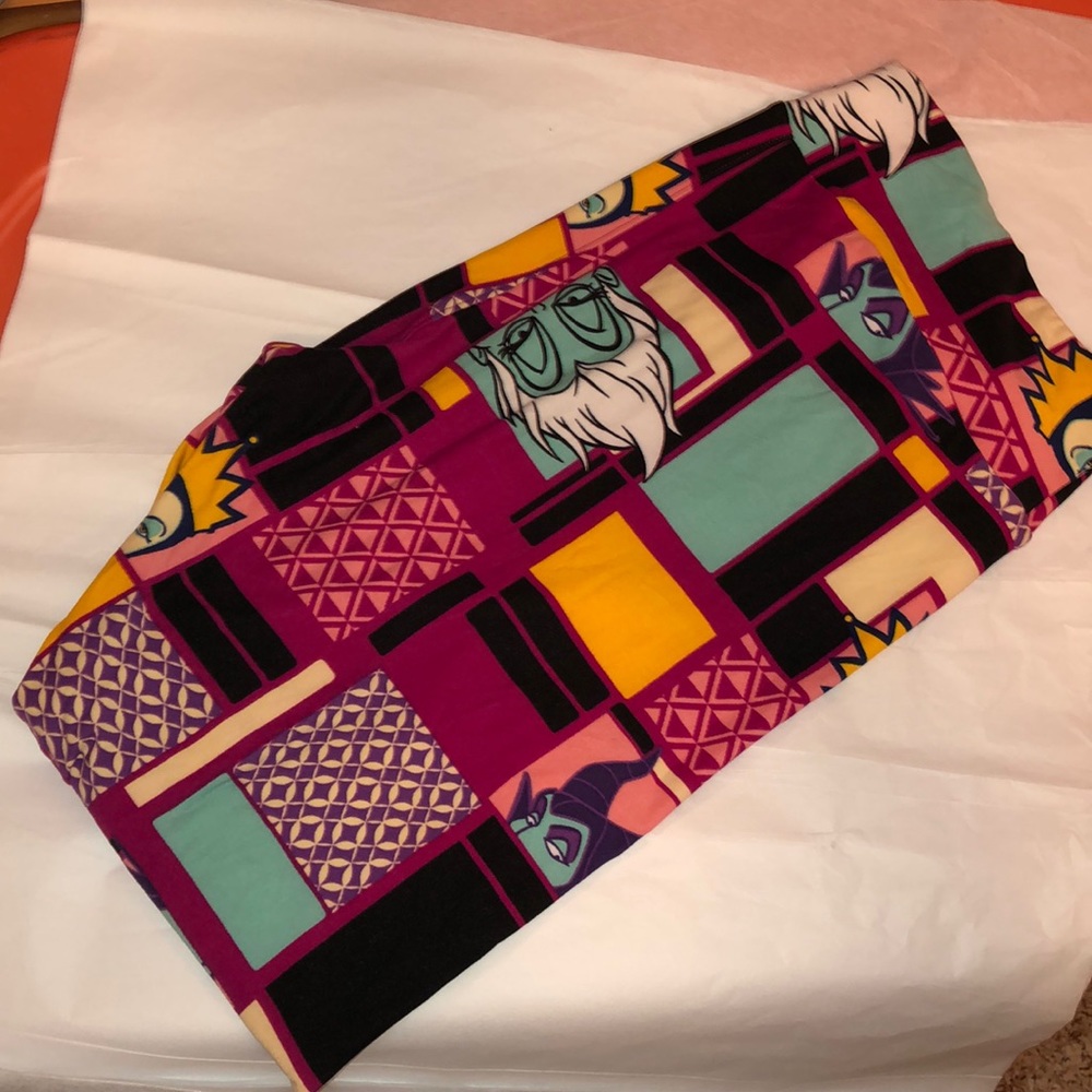 Lularoe Disney Villains Leggings